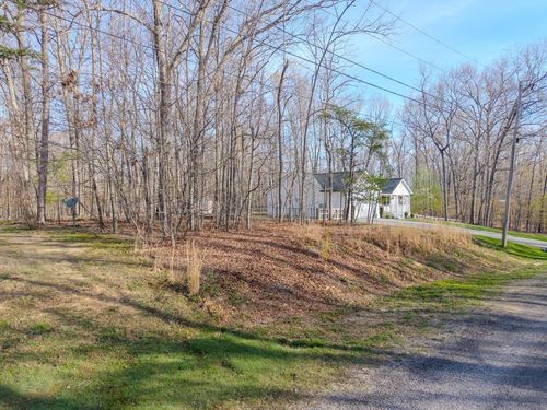 525 Telequat Dr, Crossville, TN, 38572 | Card Image