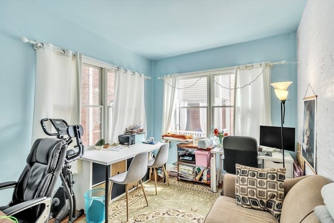 APT-2 - 1891 Beacon St, Condo with 3 bedrooms, 2 bathrooms and 2 parking in Brookline MA | Image 10