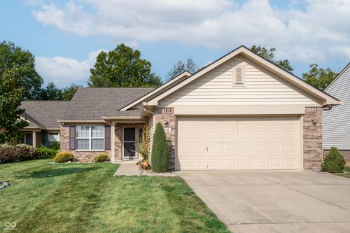7214 Brant Pointe Cir, Indianapolis, IN, 46217-5366 | Card Image