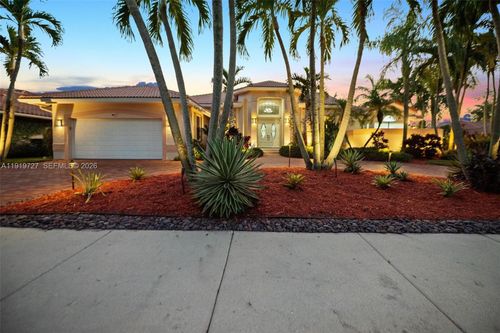 392 Coconut Cir, Weston, FL, 33326-3317 | Card Image