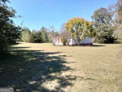 73 Old Hardy Place Road, House other with 3 bedrooms, 2 bathrooms and null parking in Statesboro GA | Image 3