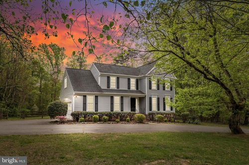 7300 River Rd, Fredericksburg, VA, 22407-2038 | Card Image