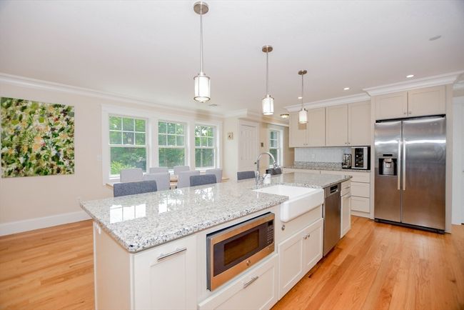 APT-4 - 324 Front St, House other with 2 bedrooms, 2 bathrooms and 2 parking in Marion MA | Image 8