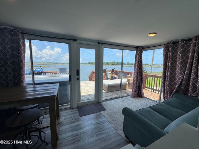 123 Cedar Point Blvd, House other with 3 bedrooms, 1 bathrooms and null parking in Cedar Point NC | Image 11