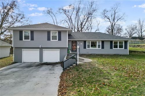 207 Rothrock Avenue, Richmond, MO, 64085 | Card Image