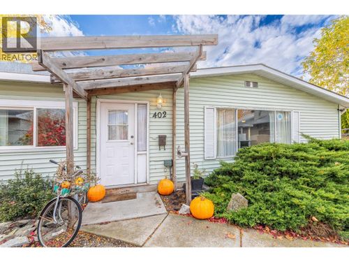 402 Conklin Ave, Penticton, BC, V2A2T4 | Card Image
