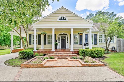 6038 Jefferson Hwy, Baton Rouge, LA, 70806-8027 | Card Image