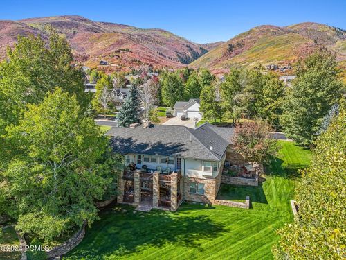 384 Alpinhof Ln, Midway, UT, 84049-6462 | Card Image