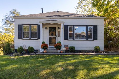 422 Worthington Dr, Bridgeport, WV, 26330-1433 | Card Image