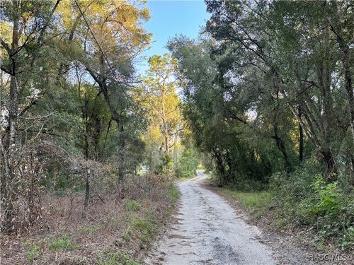 8703 S Greenhouse Ter, Floral City, FL, 34436-5712 | Card Image