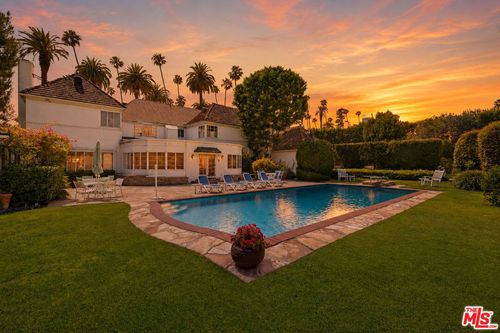 904 N Beverly Dr, Beverly Hills, CA, 90210 | Card Image