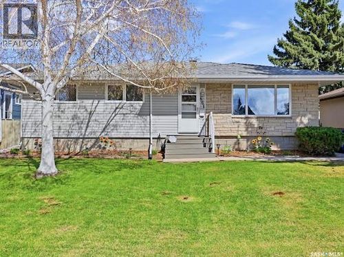 661 Dalgliesh Dr, Regina, SK, S4R6R1 | Card Image