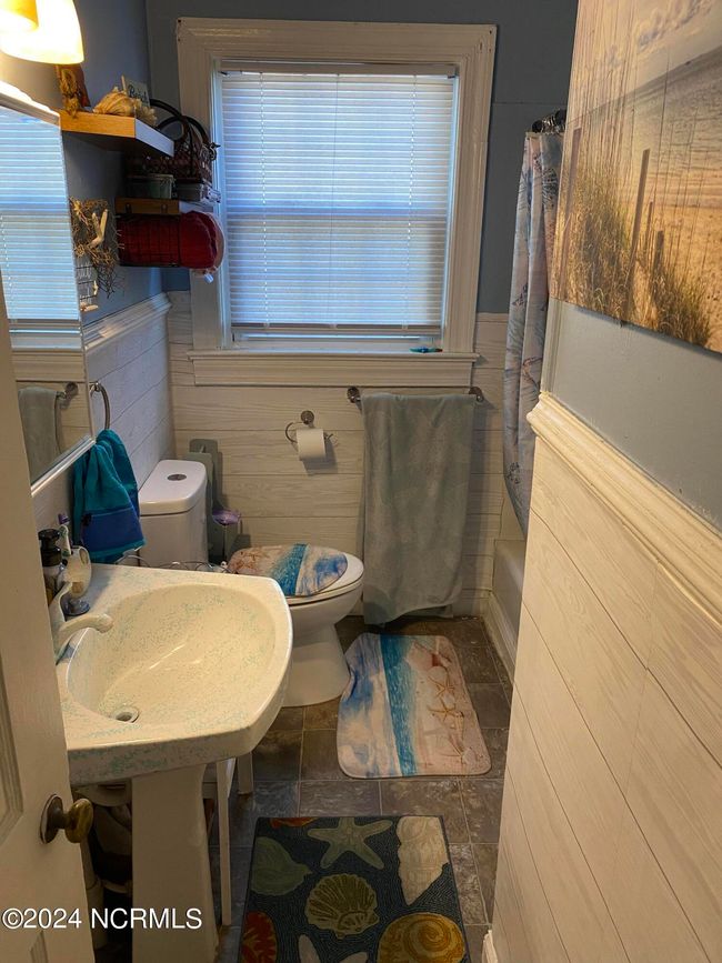 412 S William Hooker Dr, House other with 2 bedrooms, 1 bathrooms and null parking in Hookerton NC | Image 15