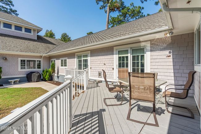 147 Pine Needle Dr, House other with 4 bedrooms, 4 bathrooms and 5 parking in Hampstead NC | Image 89