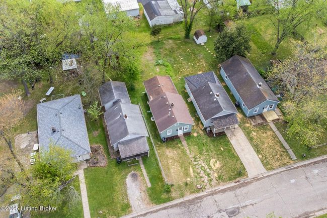 2550 Broadway St, House other with 2 bedrooms, 1 bathrooms and null parking in New Albany IN | Image 22