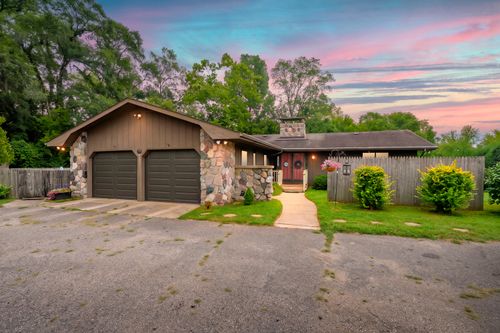 57131 Buckhorn Road, Three Rivers, MI, 49093 | Card Image