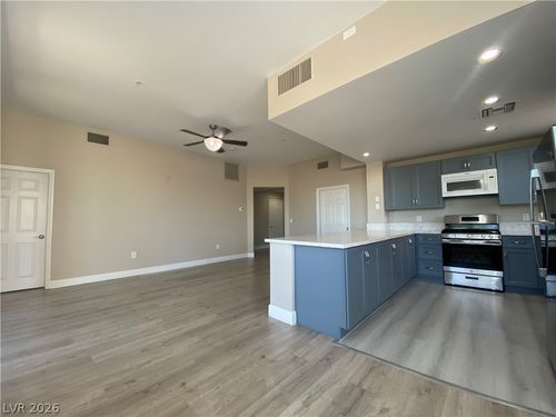 207-79 E Agate Ave, Las Vegas, NV, 89123-6018 | Card Image