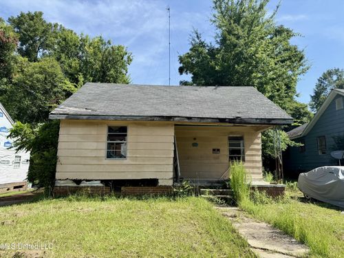 328 Idlewild St, Jackson, MS, 39203-1127 | Card Image