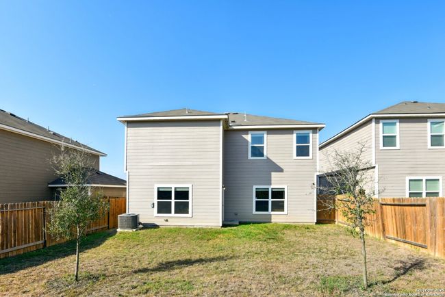 10947 Juliette Pass, House other with 4 bedrooms, 3 bathrooms and null parking in Converse TX | Image 34