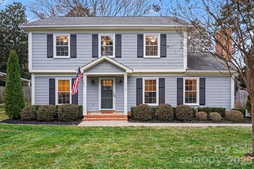 7729 Surreywood Pl, Charlotte, NC, 28270-2158 | Card Image