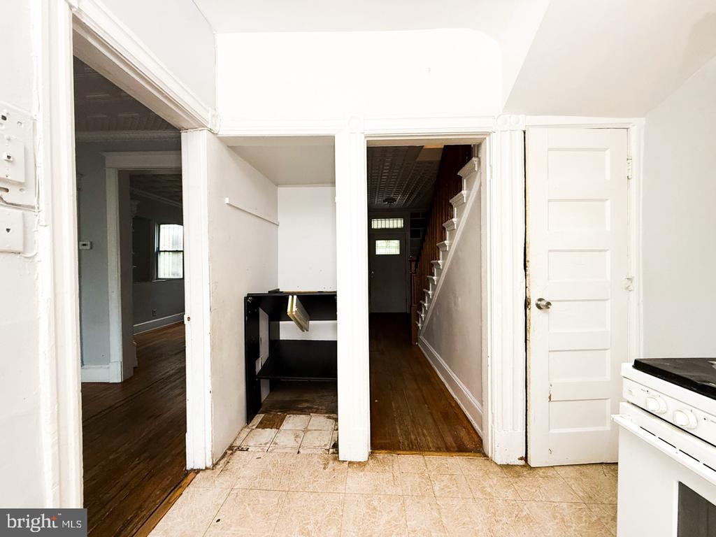 Residential in WASHINGTON 4