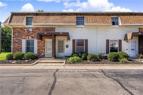1034 Frederick Dr, Xenia, OH, 45385-1649 | Card Image