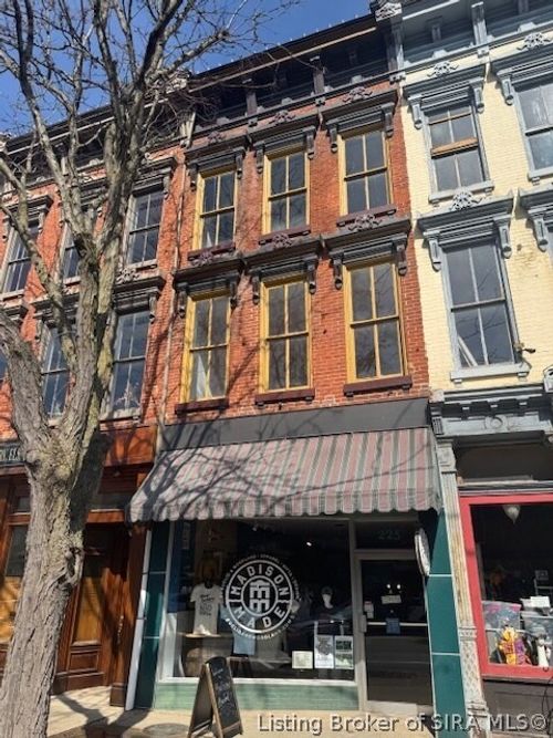 225 E Main St, Madison, IN, 47250-3431 | Card Image