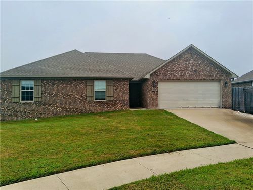 2120 Wrangler Cir, Gentry, AR, 72734-5098 | Card Image