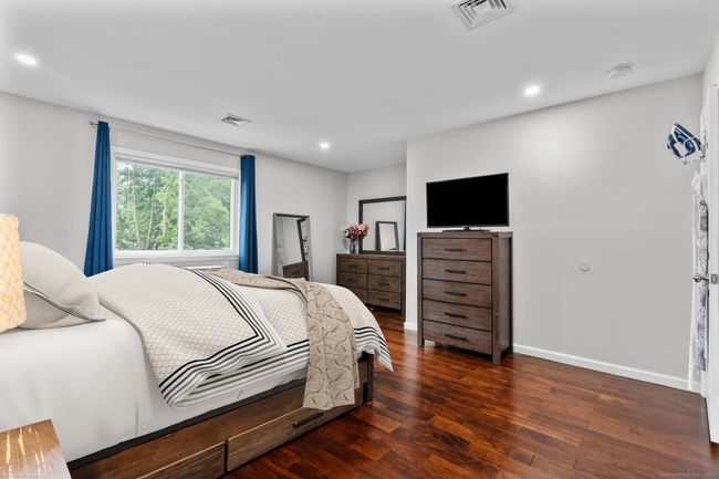 APT-5 - 92 Lafayette St, Condo with 2 bedrooms, 2 bathrooms and 2 parking in Stamford CT | Image 19