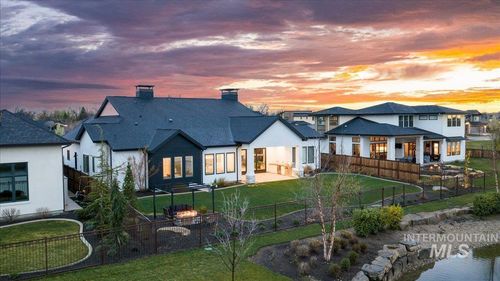 7896 W Deerfawn Ln, Eagle, ID, 83616-5693 | Card Image