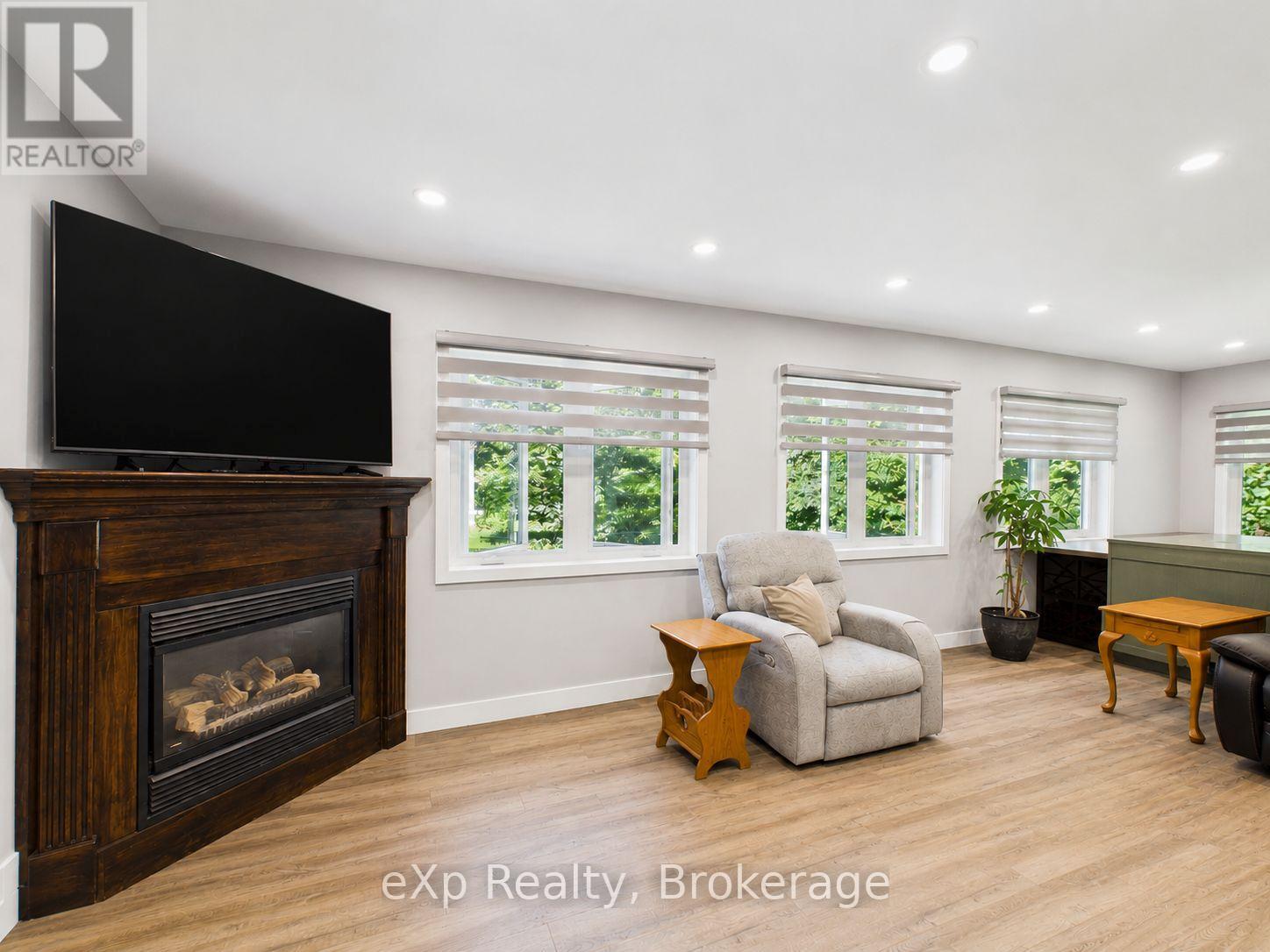 Residential in Saugeen Shores 5
