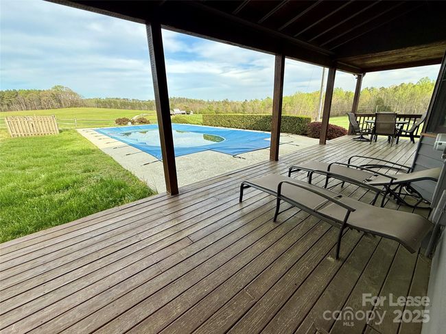 441 Bee Hive Rd, House other with 3 bedrooms, 3 bathrooms and null parking in Columbus NC | Image 5