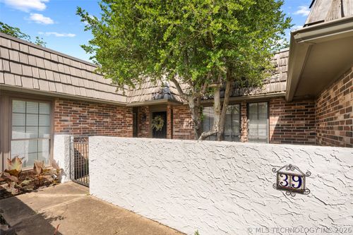 39-39 Se Shadow Lake Dr, Bartlesville, OK, 74006 | Card Image