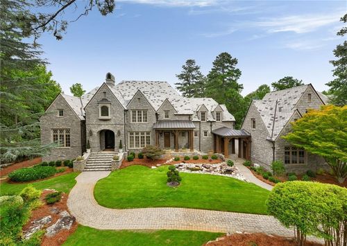 929 Middle Fork Trl, Suwanee, GA, 30024-7599 | Card Image