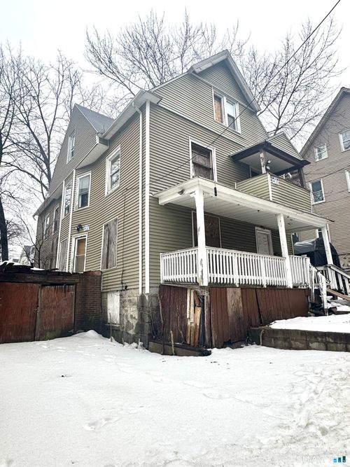 35 Frederick Street, Waterbury, CT, 06710 | Card Image