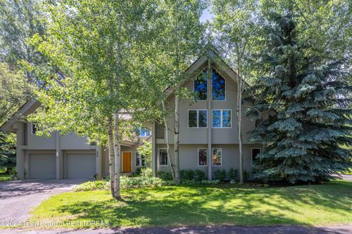 3040 N Aspen Wood Lane, Wilson, WY, 83014 | Card Image