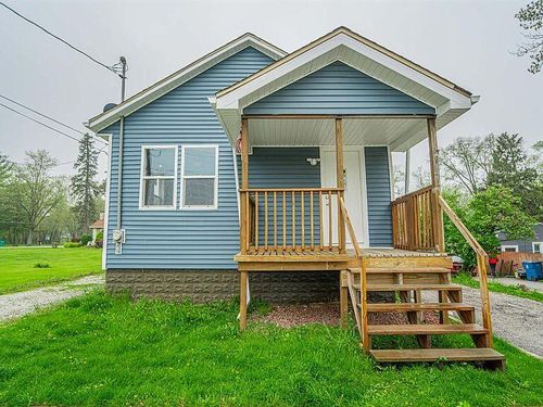 4305 Ostedt Dr, Valparaiso, IN, 46383 | Card Image