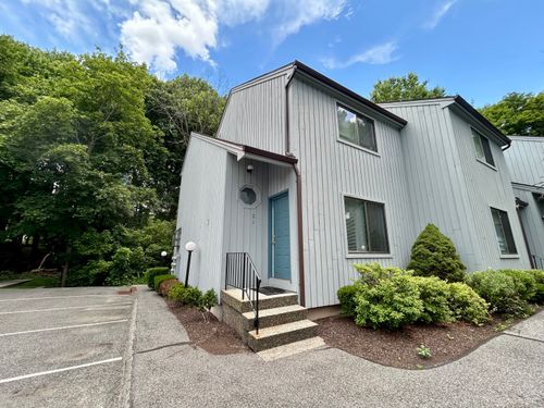 unit-c1-19 Somers St, Danbury, CT, 06810-6156 | Card Image
