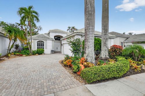 16185 Villa Vizcaya Pl, Delray Beach, FL, 33446-2344 | Card Image
