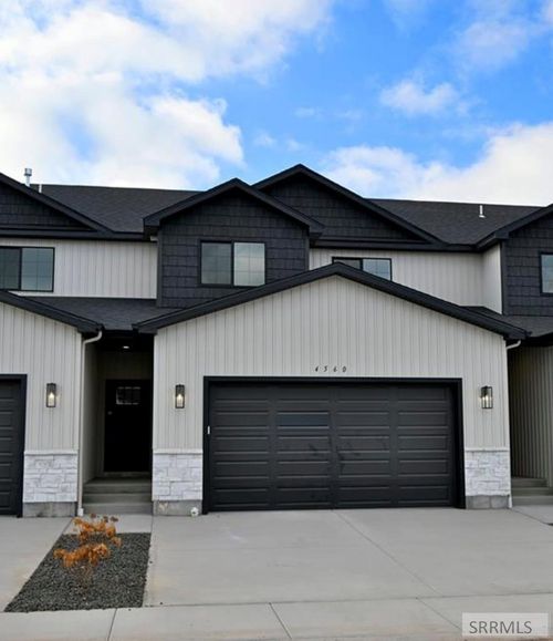 4560 Koa Ct, Ammon, ID, 83406-5186 | Card Image