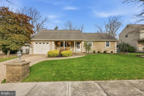 458 Egg Harbor Rd, TURNERSVILLE, NJ, 08012-2112 | Card Image