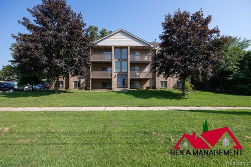 apt-101-35330 Van Born Rd, Wayne, MI, 48184-3313 | Card Image
