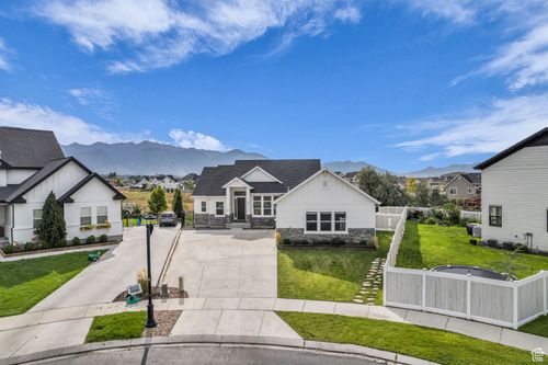 251 S Chardonnay Cir, Vineyard, UT, 84059-2627 | Card Image