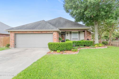 617 Southlake Cir, Youngsville, LA, 70592-5677 | Card Image