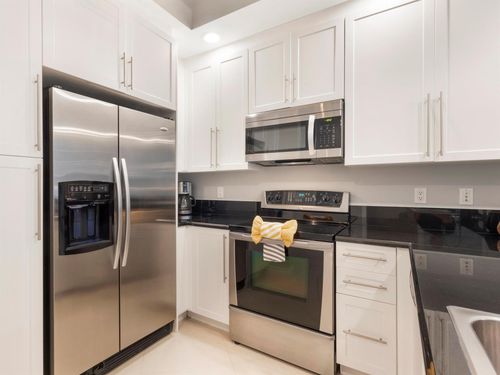 apt-908-701 S Olive Ave, West Palm Beach, FL, 33401-6504 | Card Image