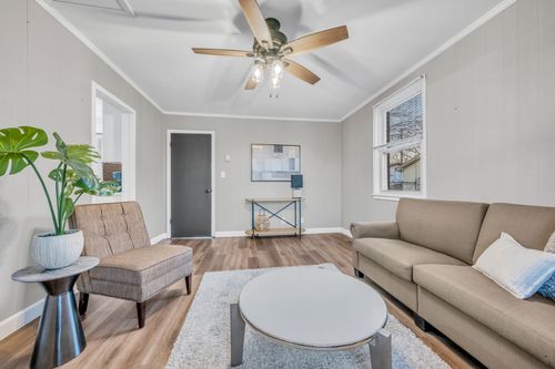 555 Ashe Ave, New Johnsonville, TN, 37134-9681 | Card Image