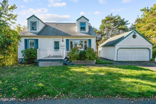 6 Corliss Ave, Rensselaer, NY, 12144-4510 | Card Image