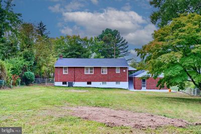 4240 Silver Spring Road, House other with 3 bedrooms, 2 bathrooms and null parking in PERRY HALL MD | Image 3