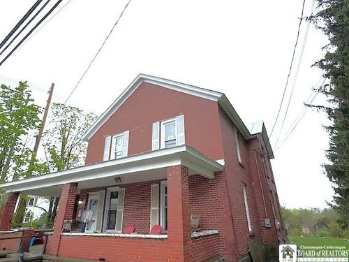 154 N Portage St, Westfield, NY, 14787-1050 | Card Image