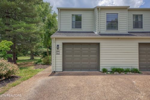 541 Lost Tree Ln, Knoxville, TN, 37934-2527 | Card Image